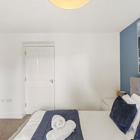 Luxnightzz - Two Bed - Close To North Station And Hospital Colchester Exterior photo