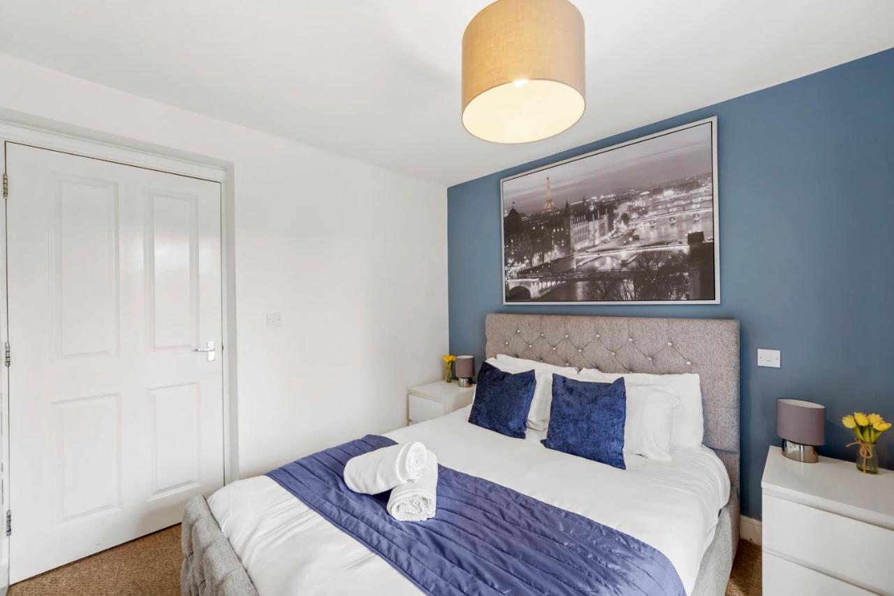 Luxnightzz - Two Bed - Close To North Station And Hospital Colchester Exterior photo