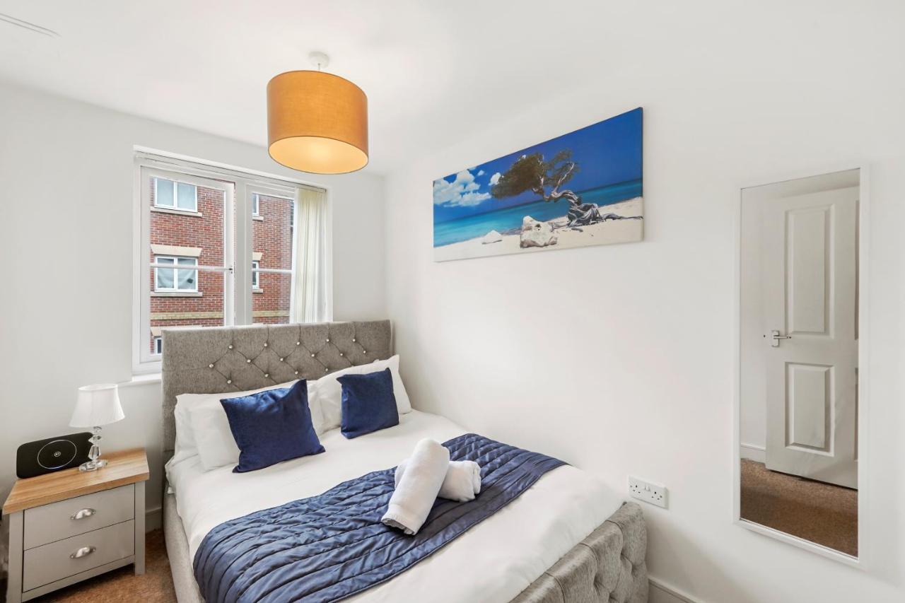 Luxnightzz - Two Bed - Close To North Station And Hospital Colchester Exterior photo